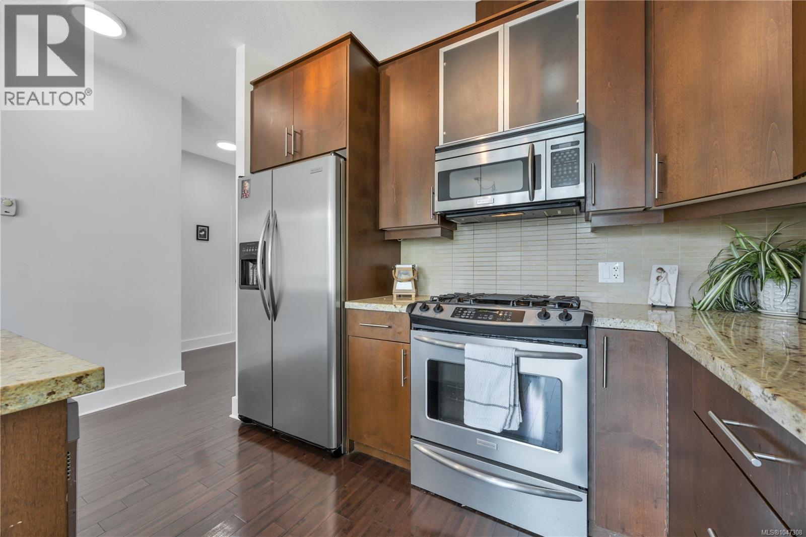 103 194 Beachside Dr, Parksville
