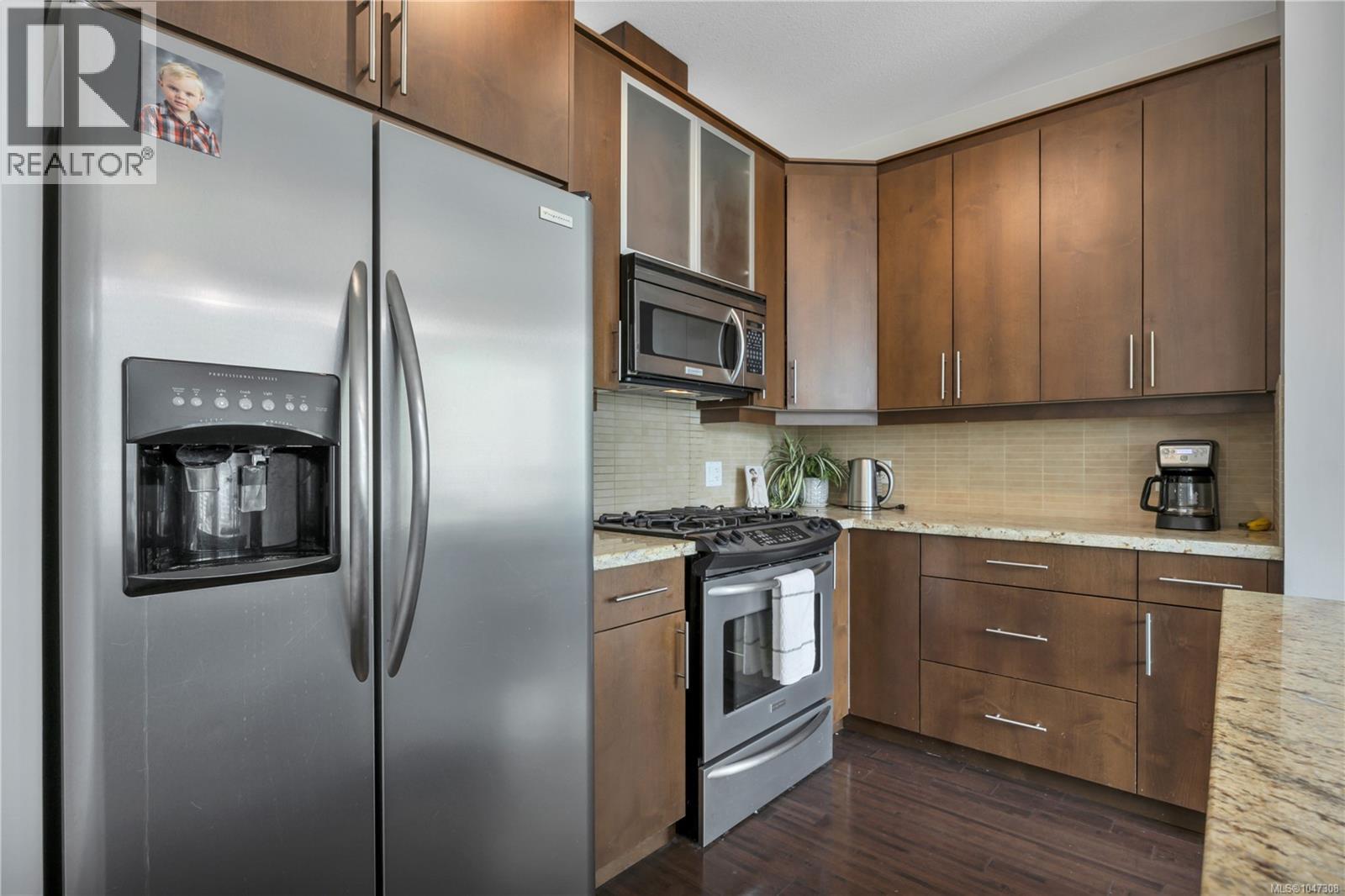 #103 194 Beachside Dr - 7