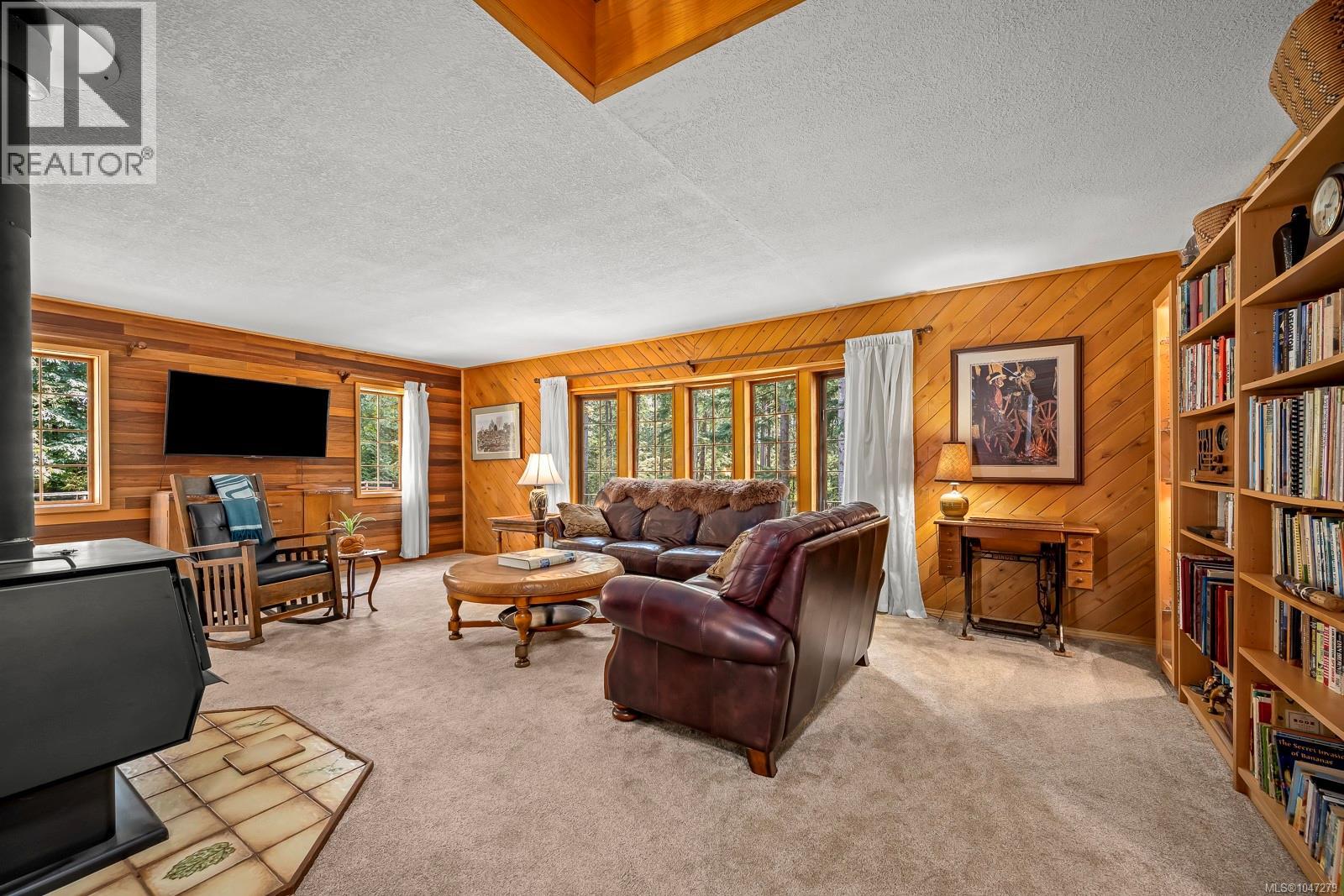 1584 Nurmi Rd - Image 35