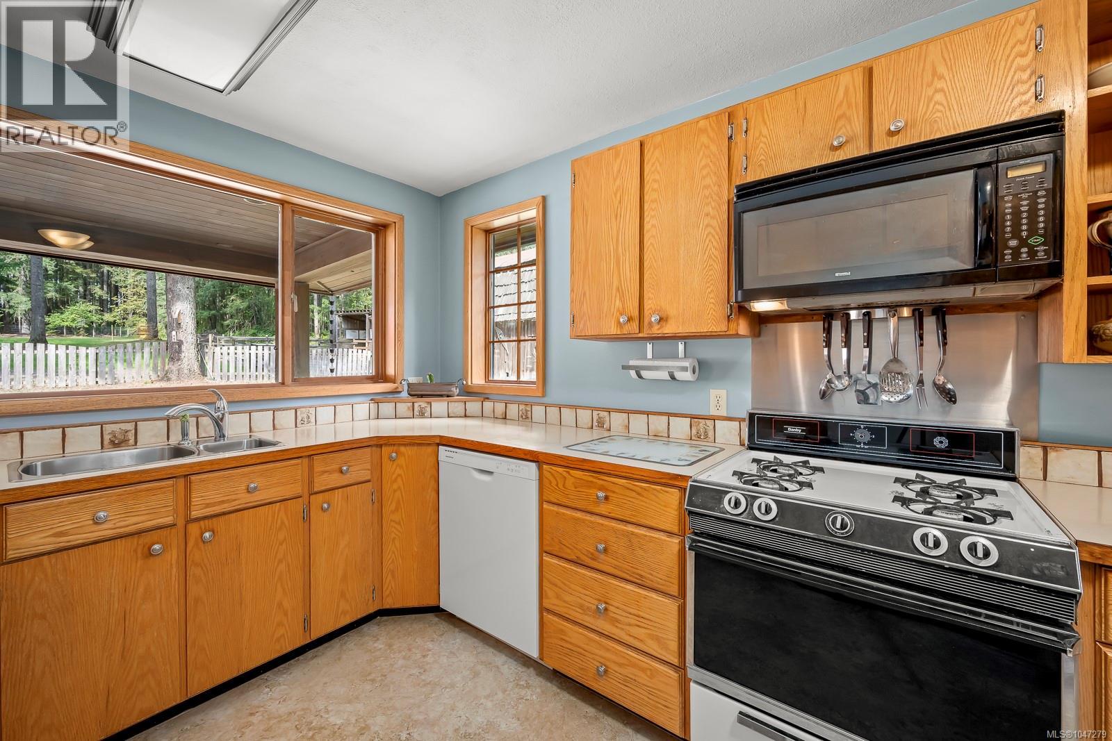 1584 Nurmi Rd - 53