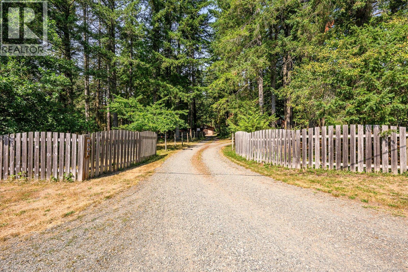 1584 Nurmi Rd - Image 7