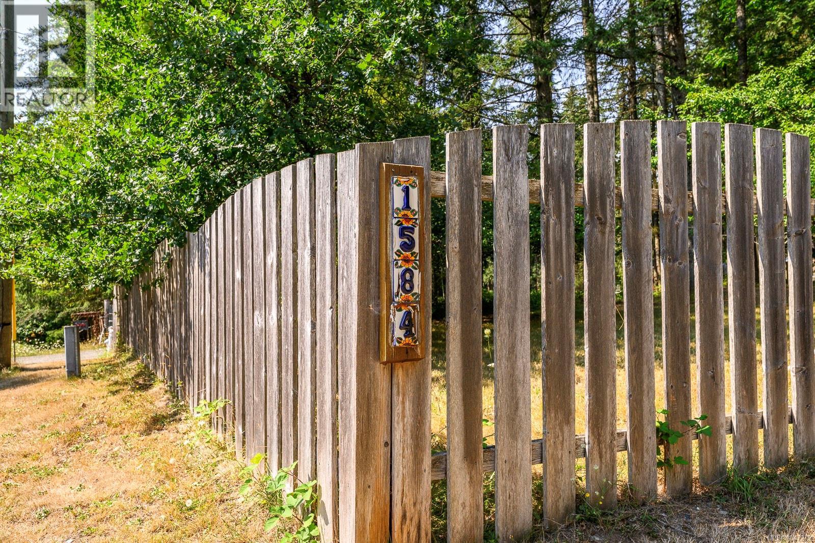 1584 Nurmi Rd - 8