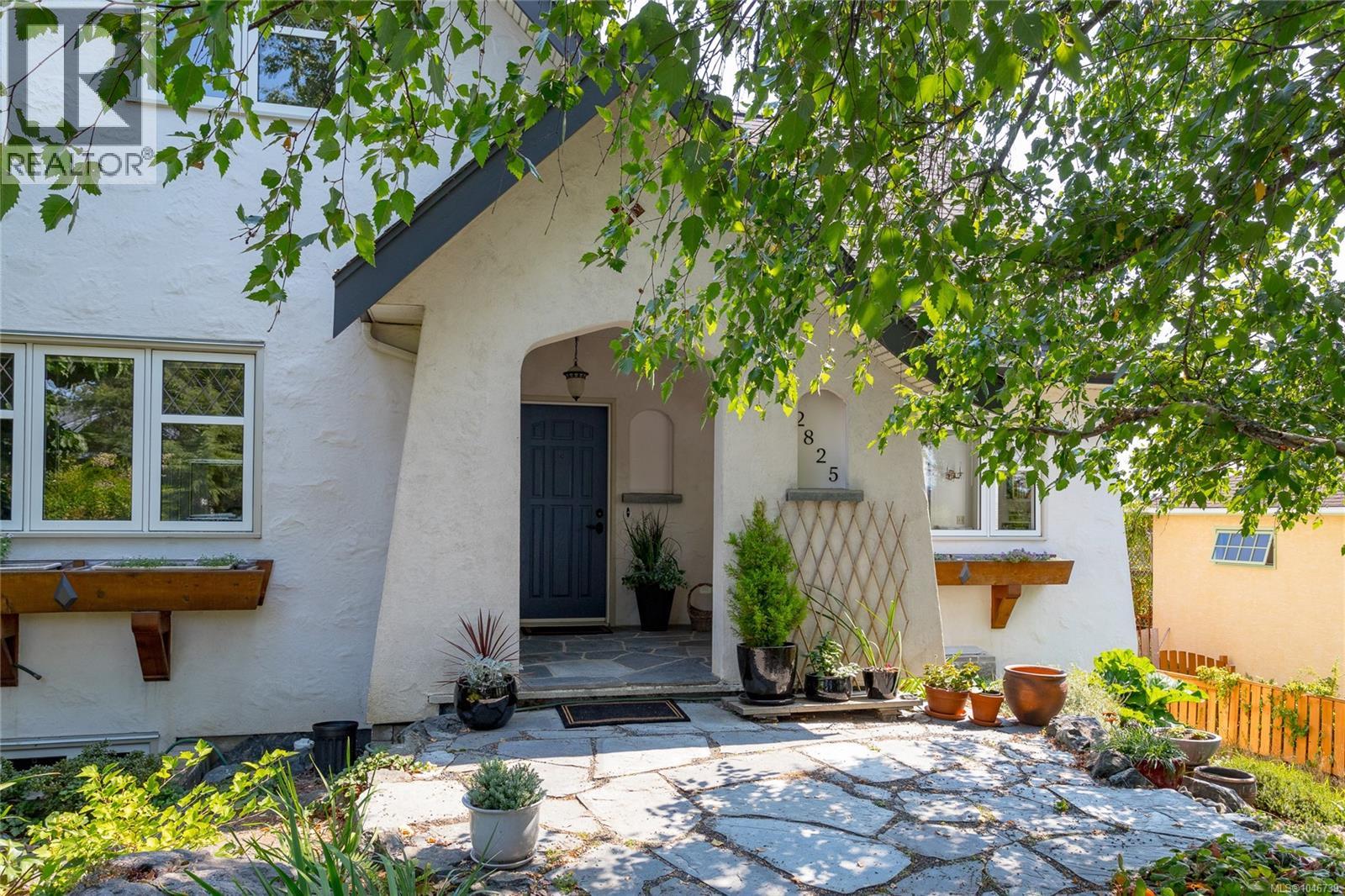 2825 Austin Ave - 2