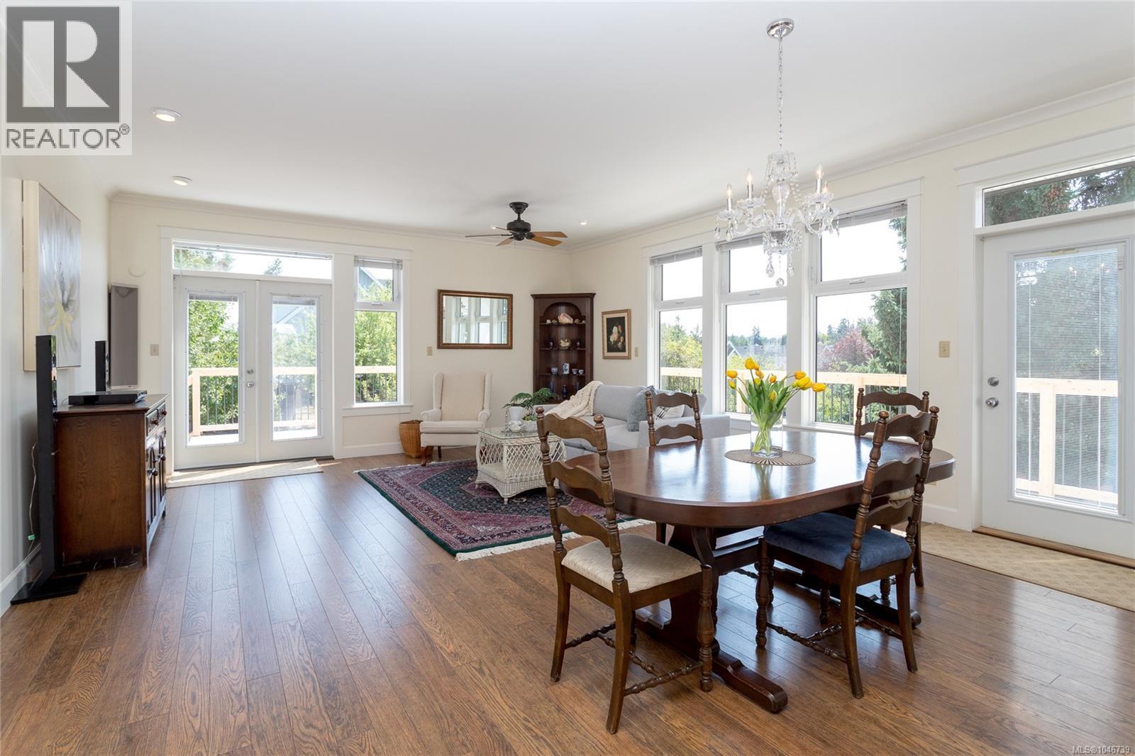 2825 Austin Ave - 27