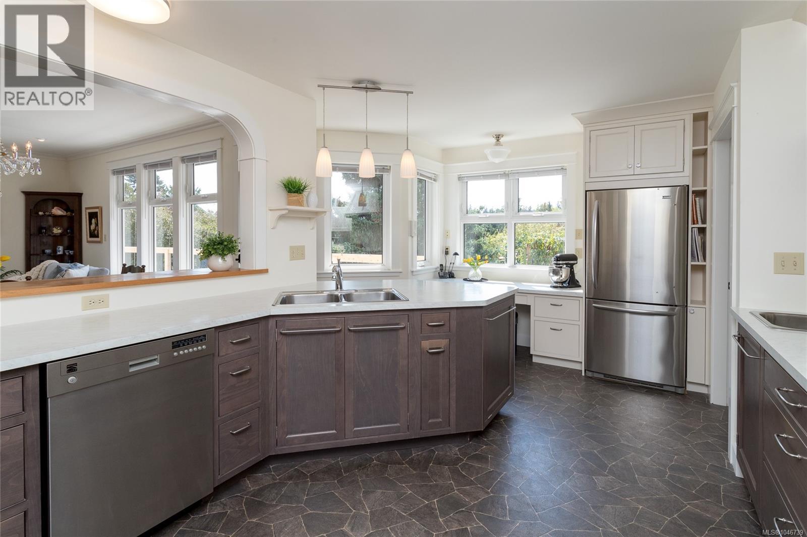 2825 Austin Ave - Image 15