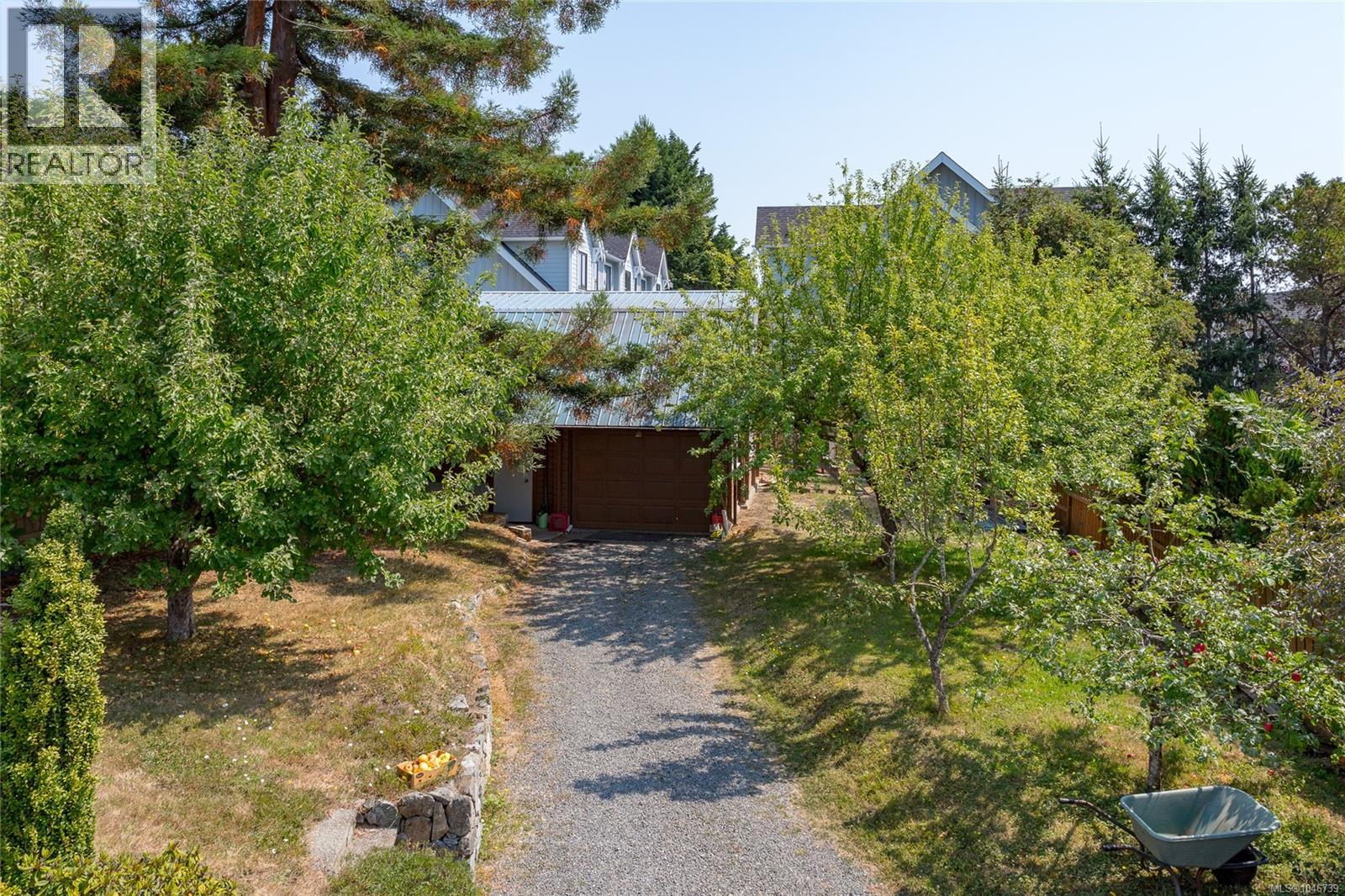 2825 Austin Ave - Image 53