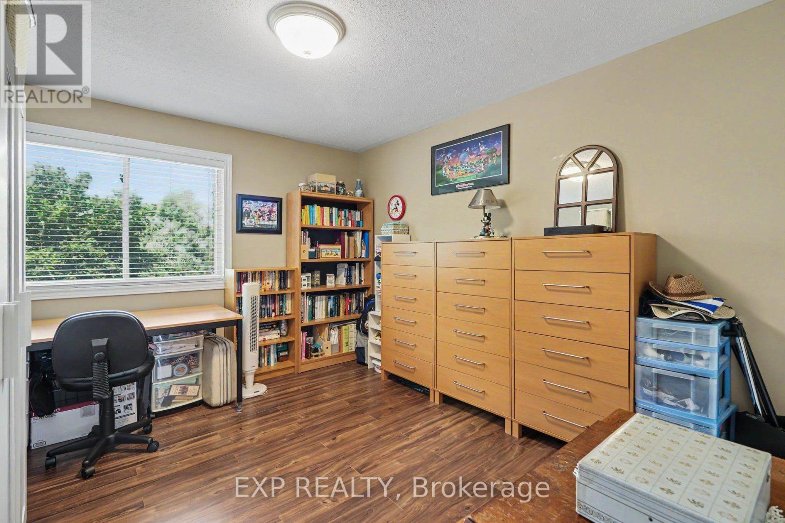 1683 DES PERDRIX CRESCENT - 22