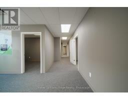 11 King Street, St  Catharines, ON L2R3H1 Photo 13