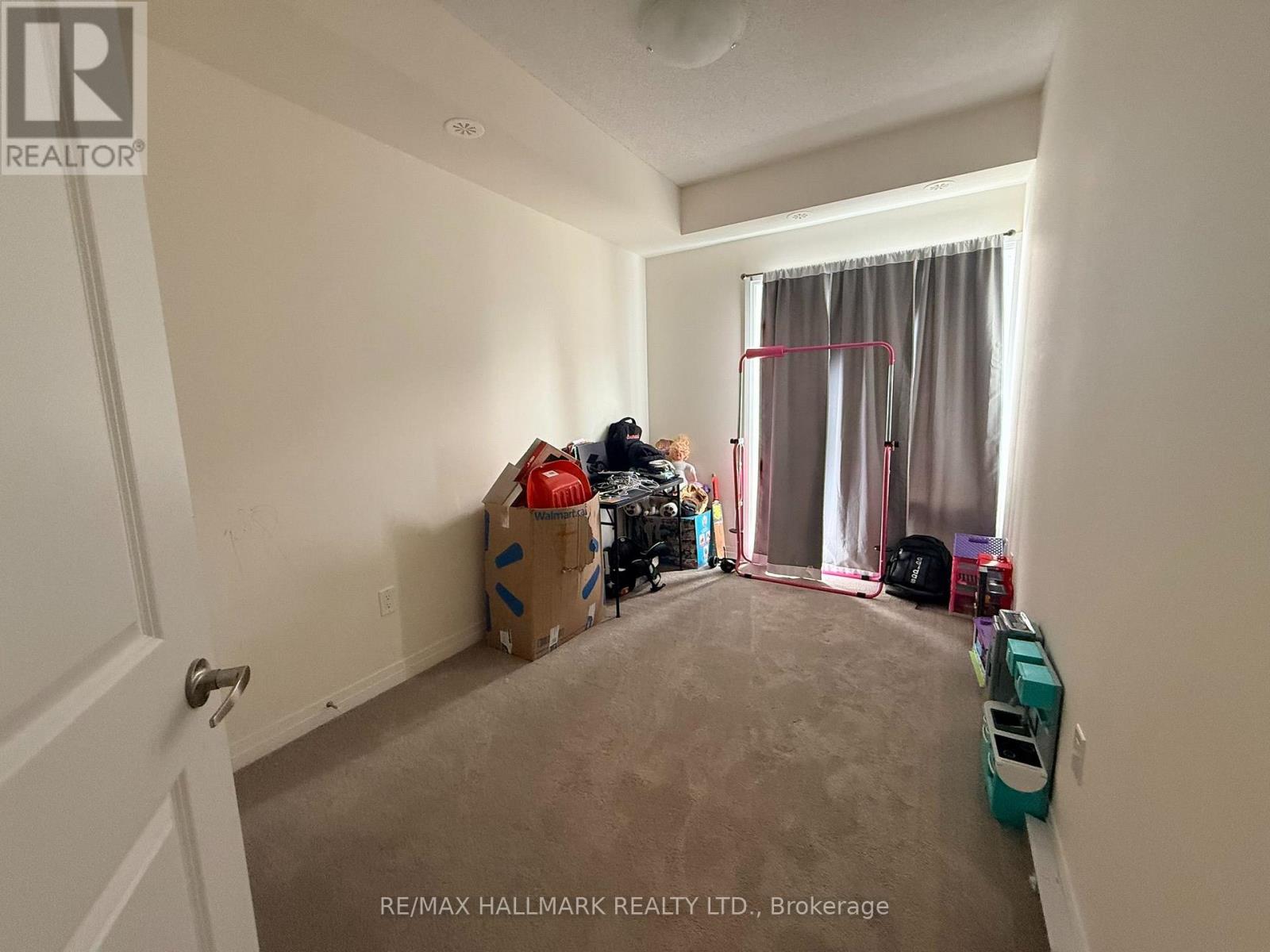 #18 155 TAPSCOTT ROAD - 12