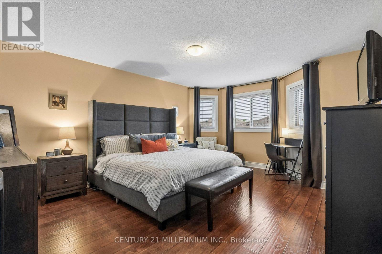 332 ST JOAN OF ARC AVENUE - 22