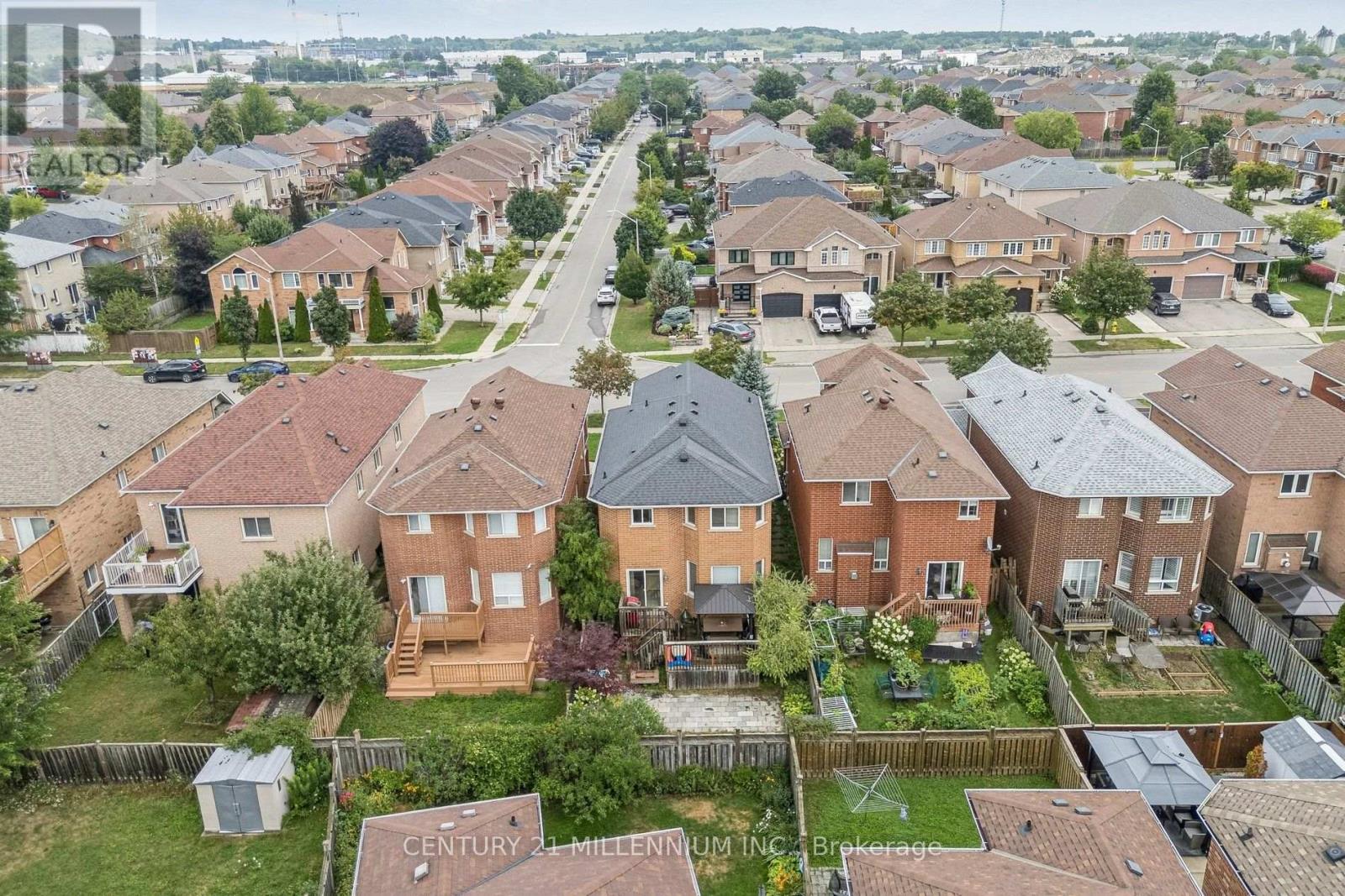 332 ST JOAN OF ARC AVENUE - 47