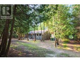 Bedroom 2 - 269 Ogimah Road, South Bruce Peninsula, ON N0H2G0 Photo 6