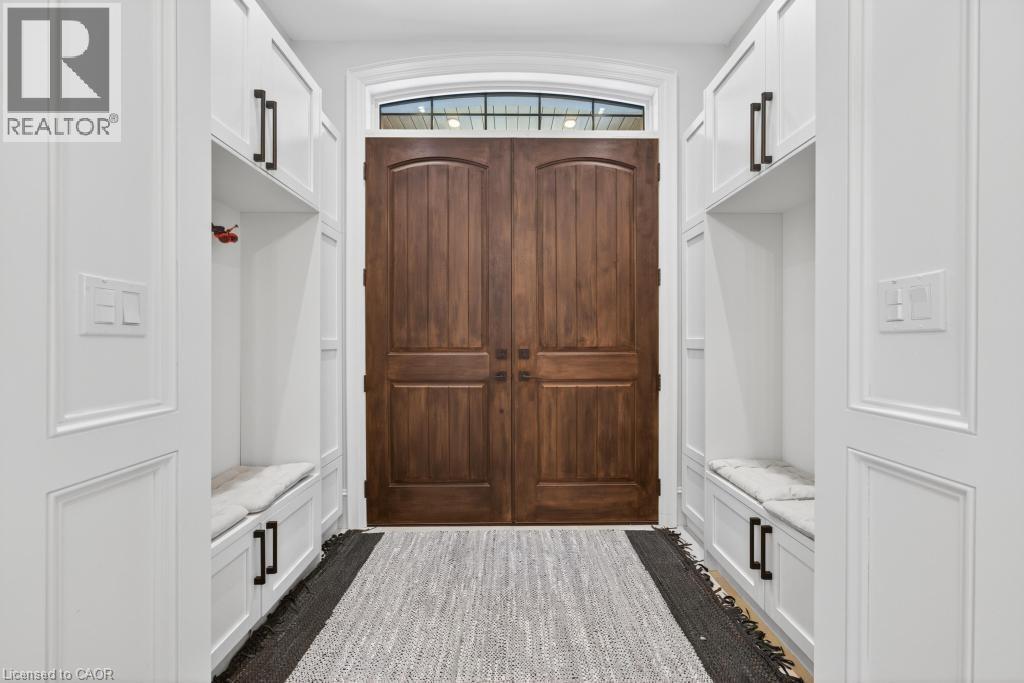 64 RAVINA Crescent - Image 3