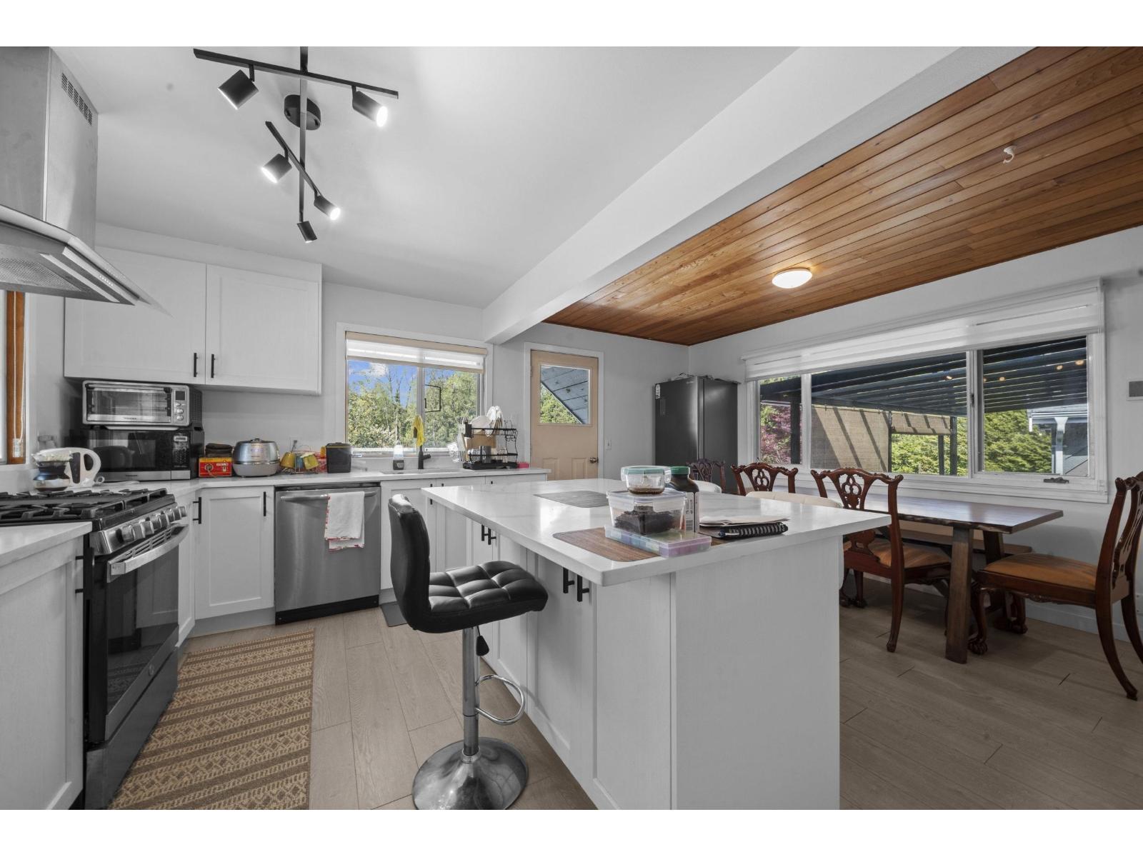 25412 58 AVENUE, Langley