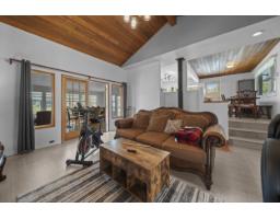 25412 58 Avenue, Langley, BC V4W1G7 Photo 11