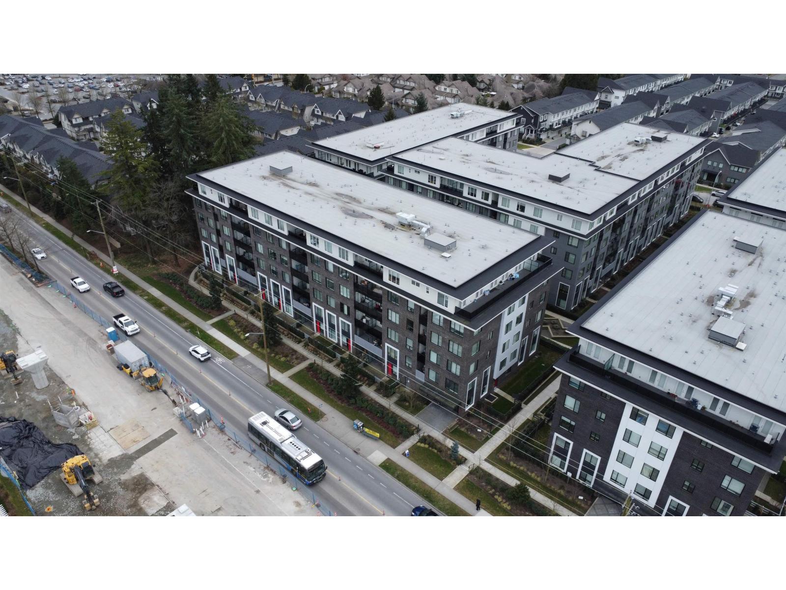 113 15858 FRASER HIGHWAY, Surrey