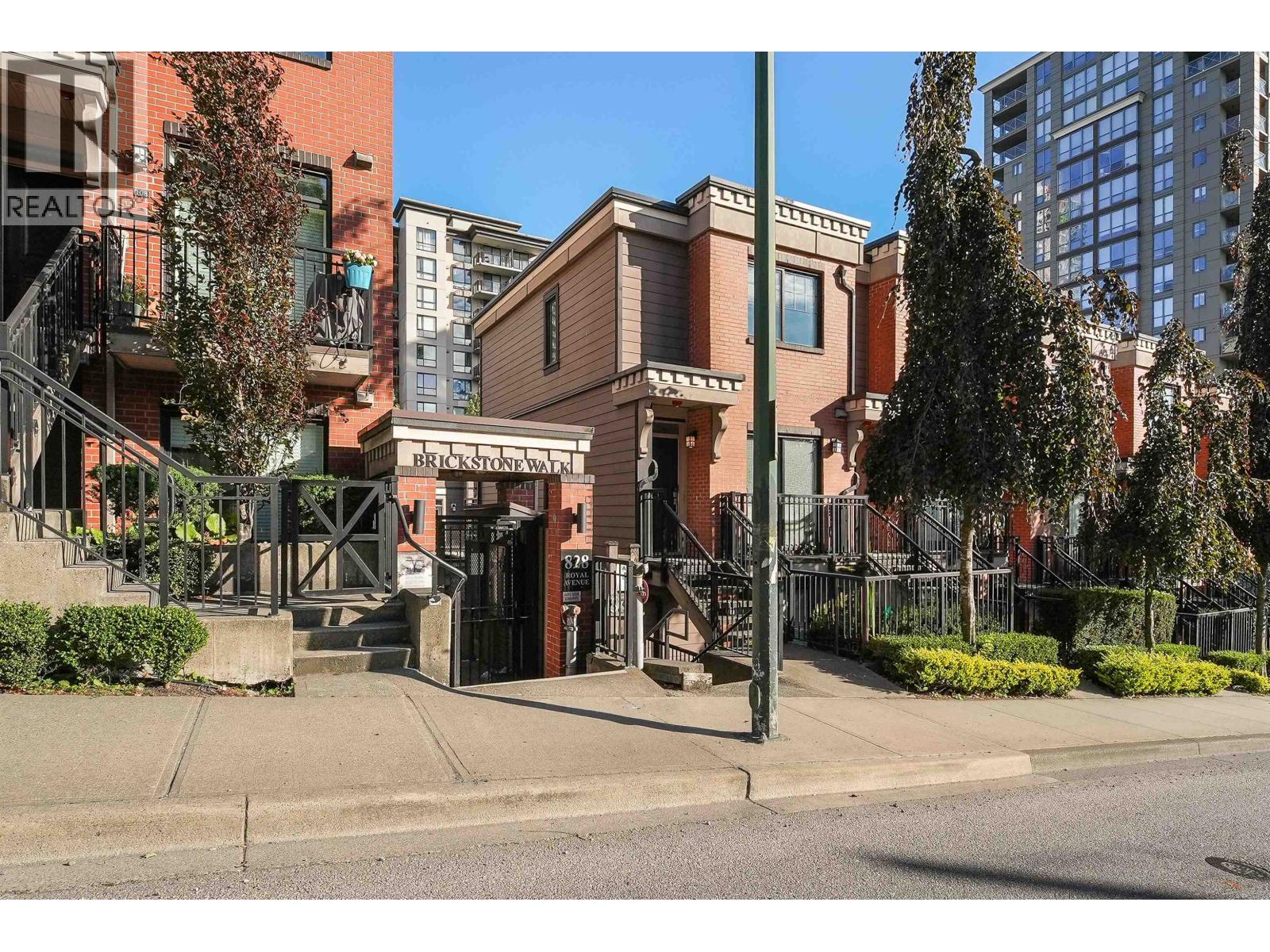 1 838 ROYAL AVENUE, New Westminster