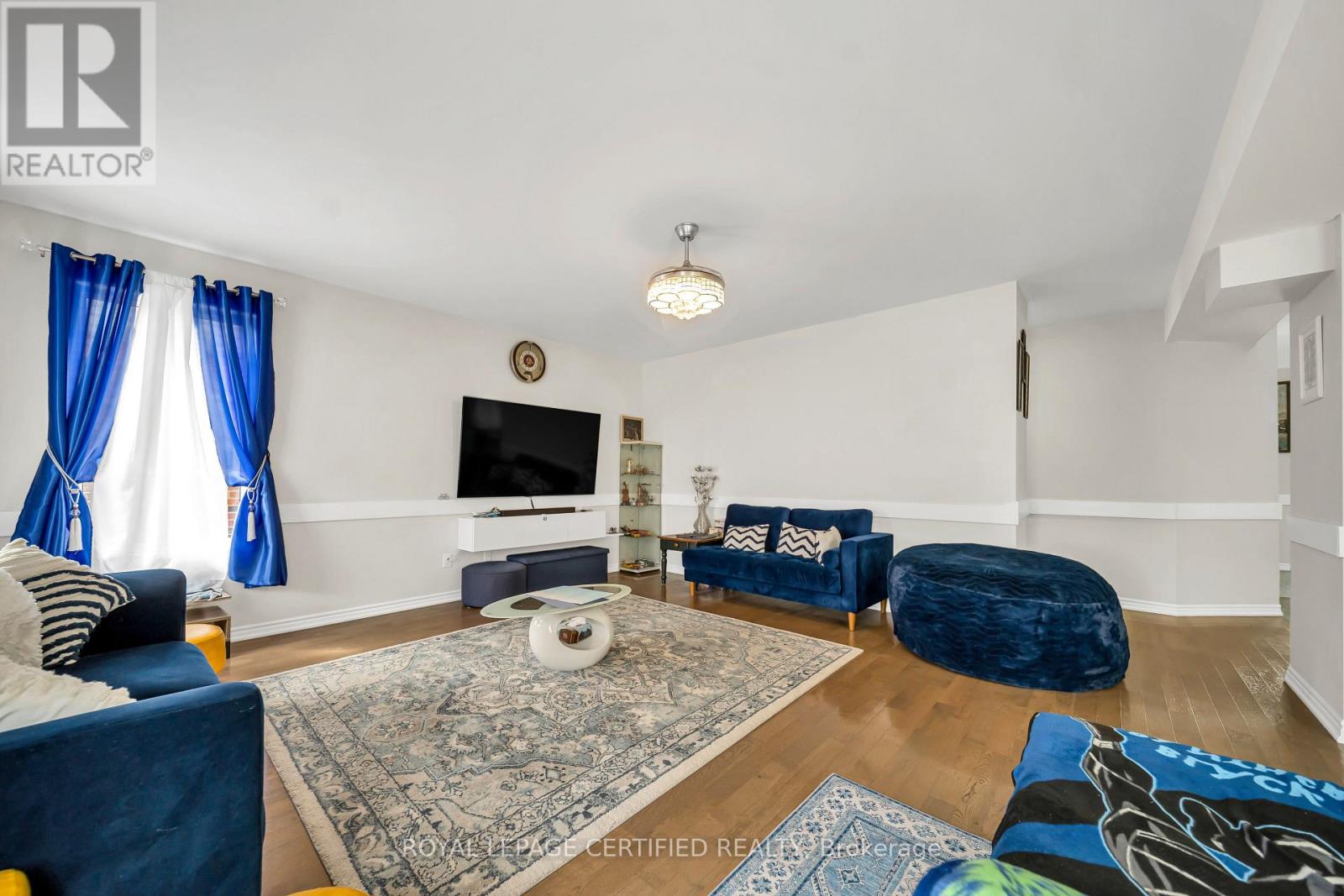 204 MCCABE AVENUE - 24