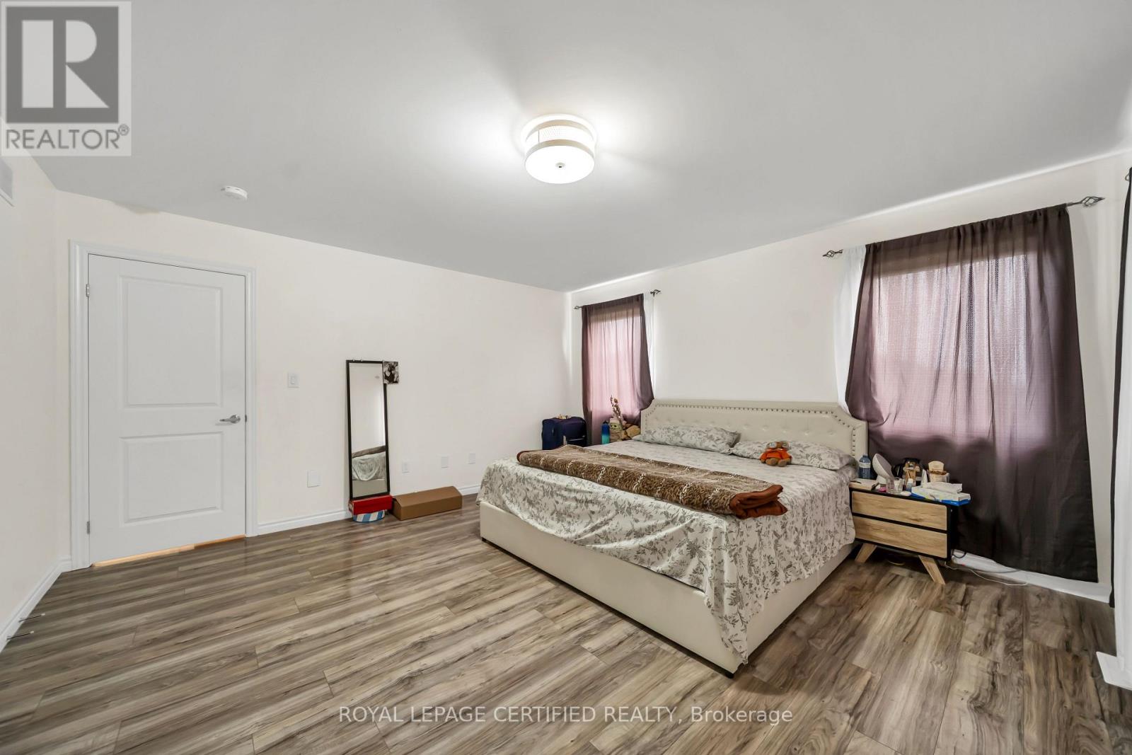 204 MCCABE AVENUE - Image 33