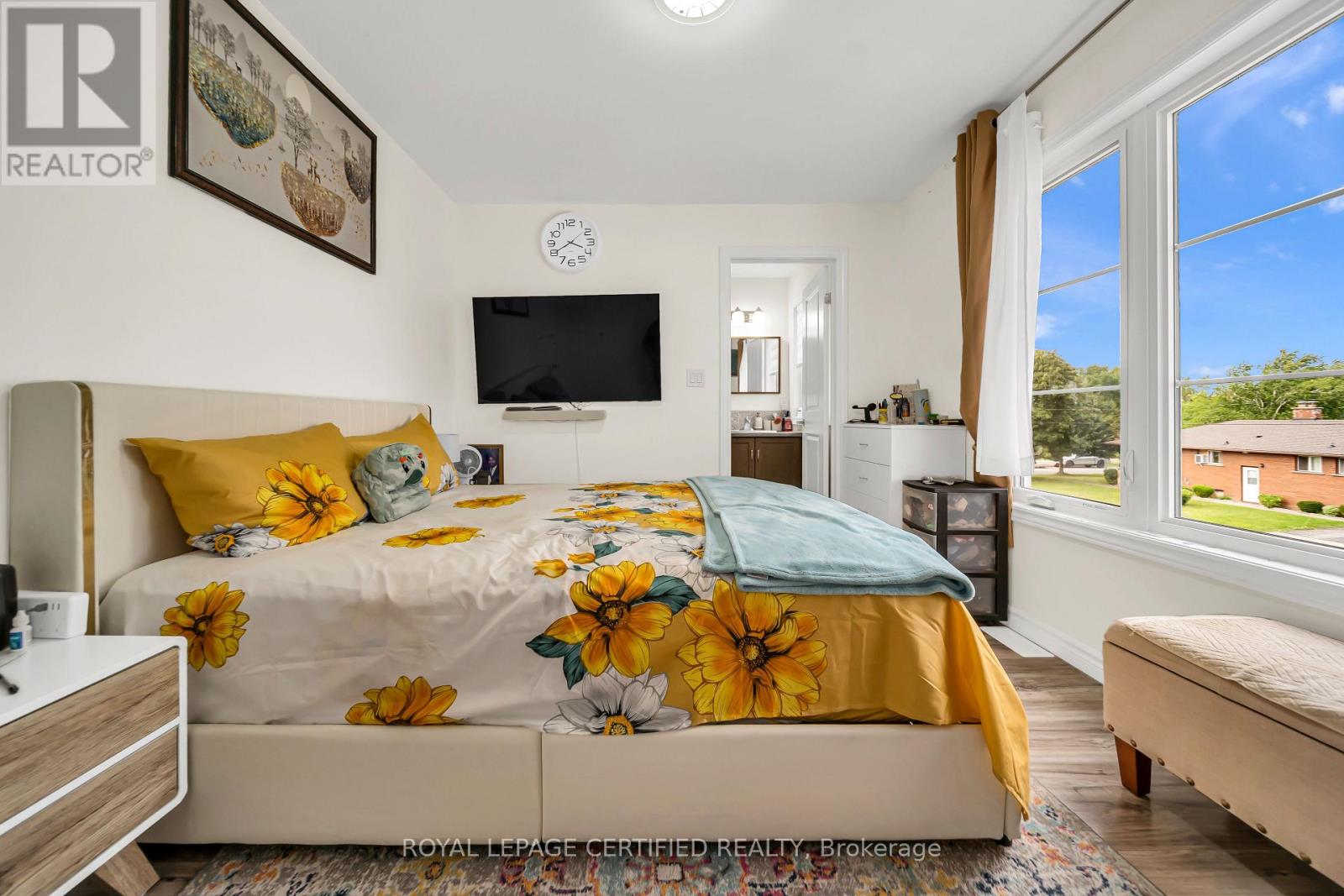 204 MCCABE AVENUE - 42