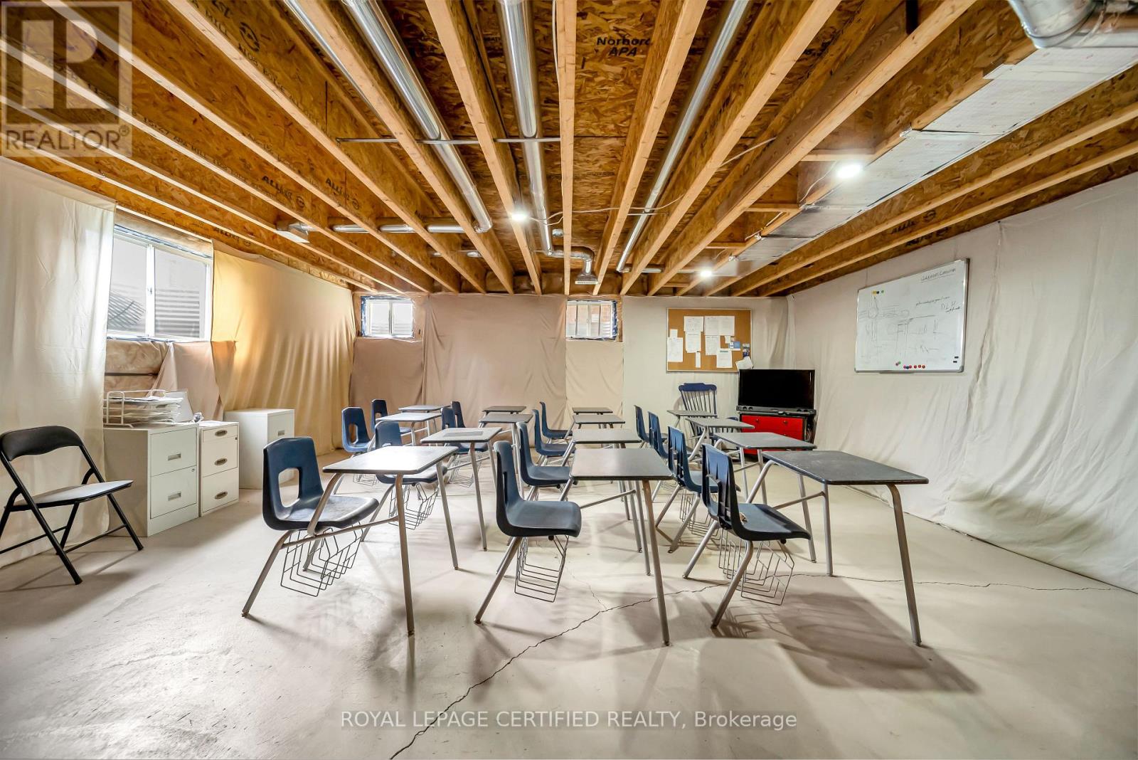 204 MCCABE AVENUE - Image 46