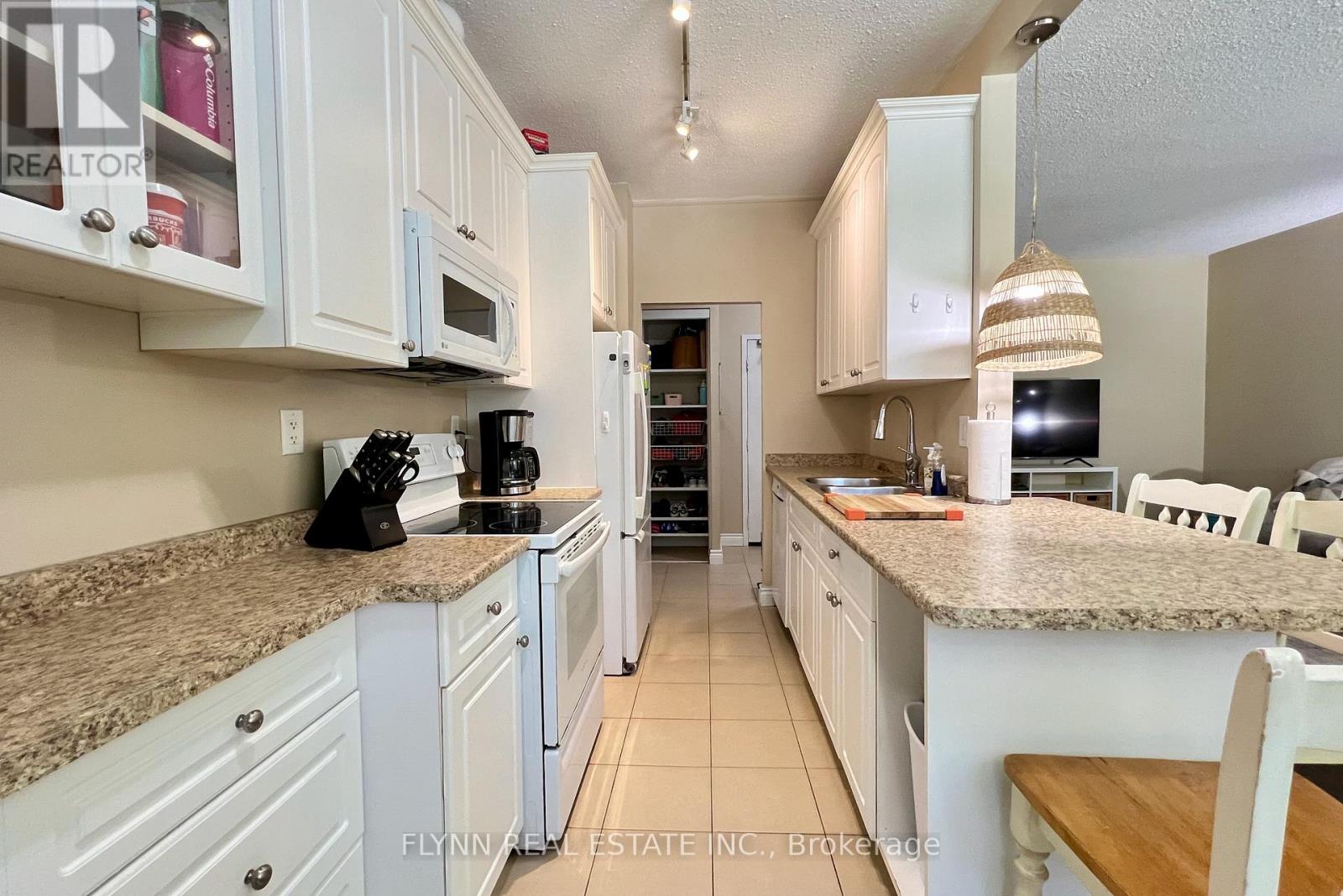 #103 6390 HUGGINS STREET - Image 9