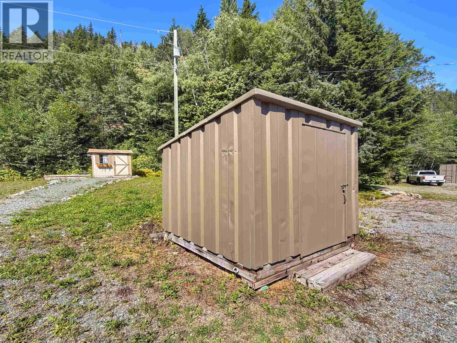 #3-1440 WESTSIDE Road, Terrace