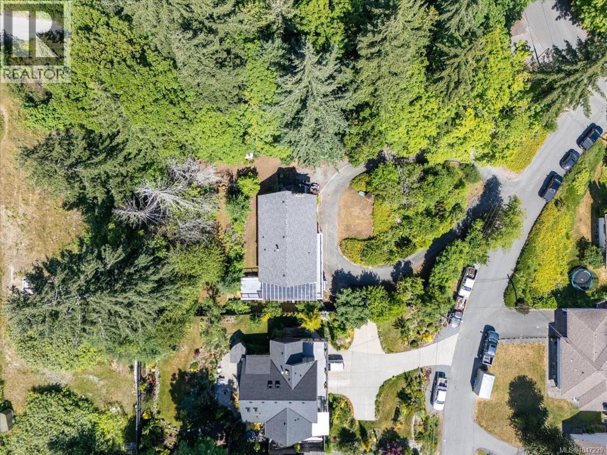 422 Battie Dr - 50