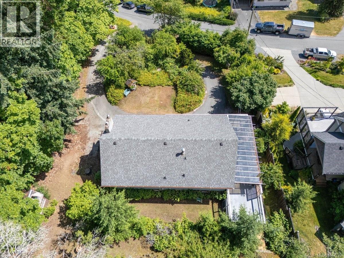 422 Battie Dr - 51