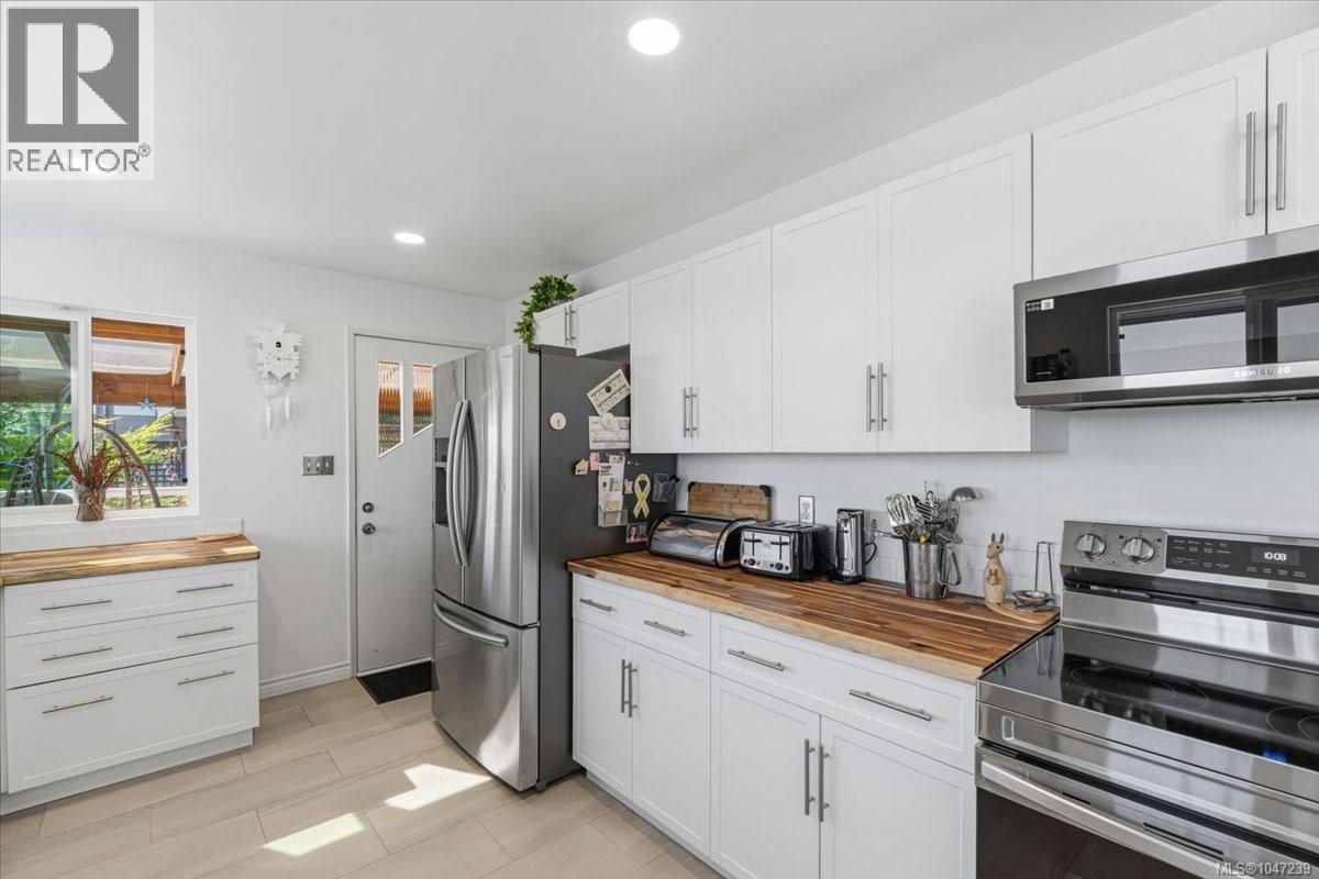 422 Battie Dr - 7