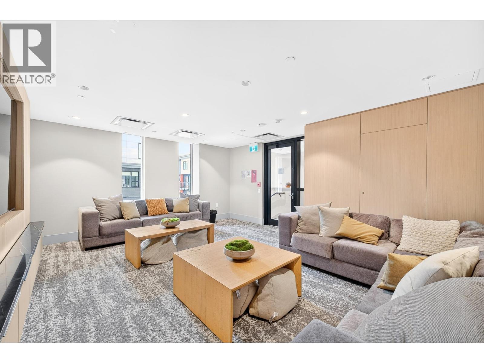1805 5380 CROOKED BRANCH ROAD, Vancouver