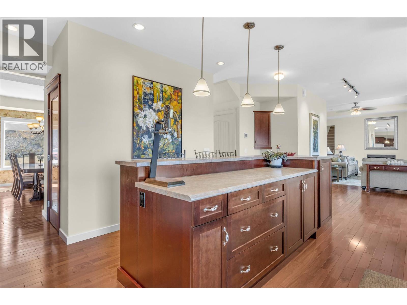 17952 Hereford Road, Kelowna