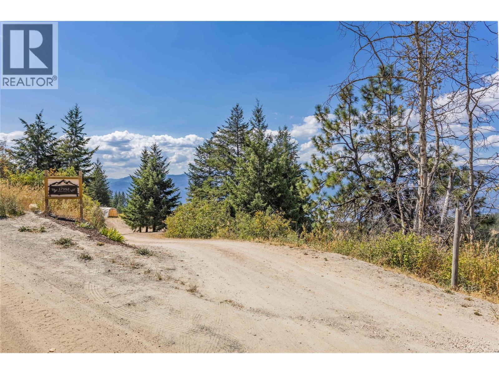 17952 Hereford Road, Kelowna