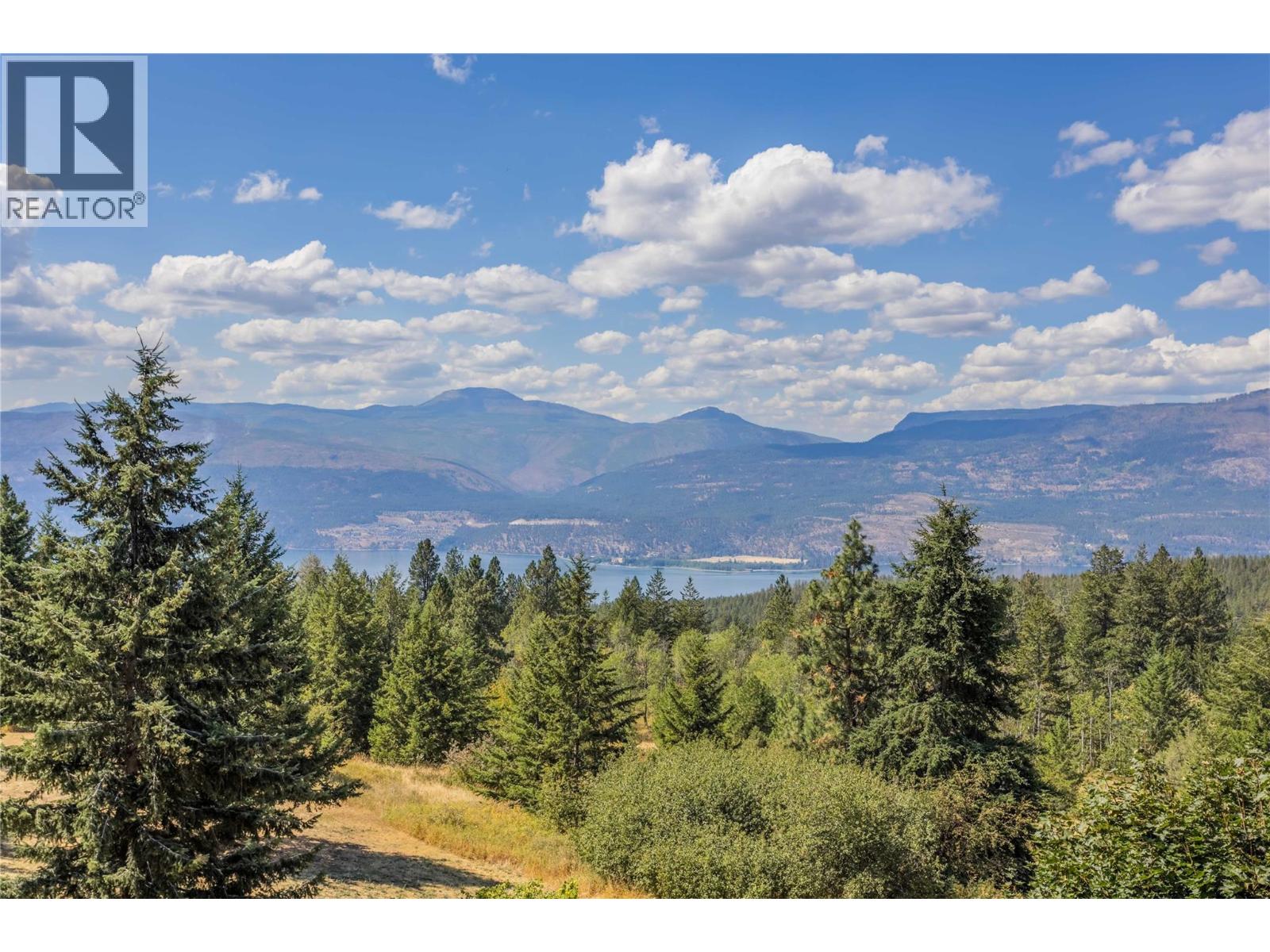 17952 Hereford Road, Kelowna