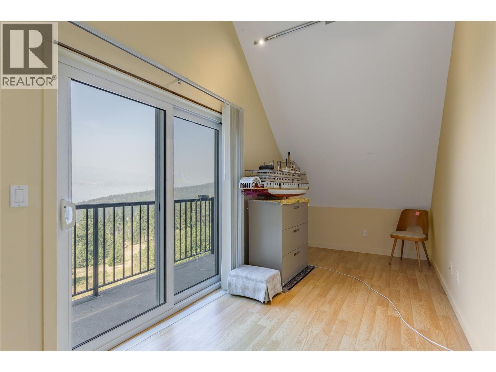17952 Hereford Road, Kelowna