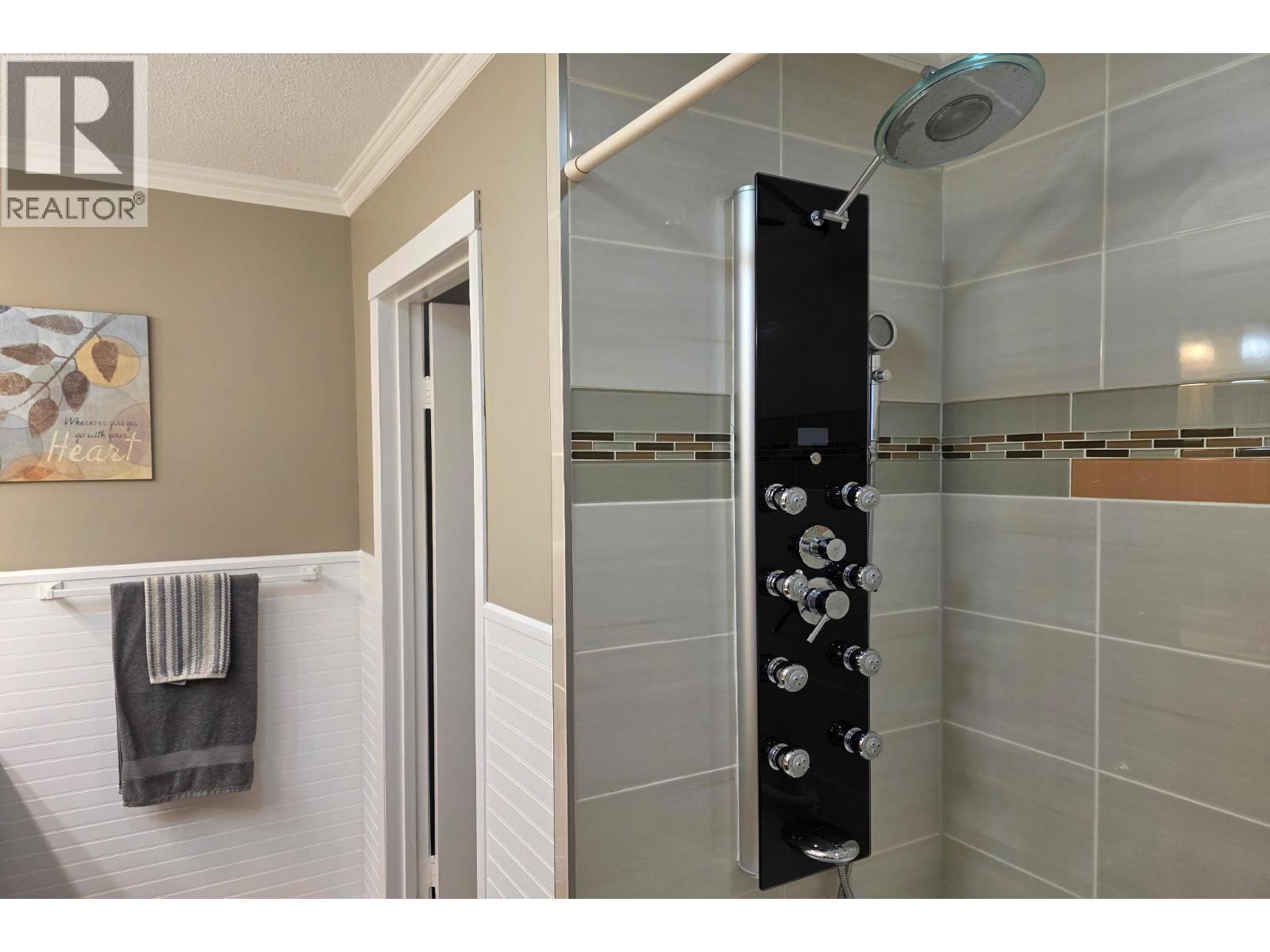 502 Maple Street, Sicamous