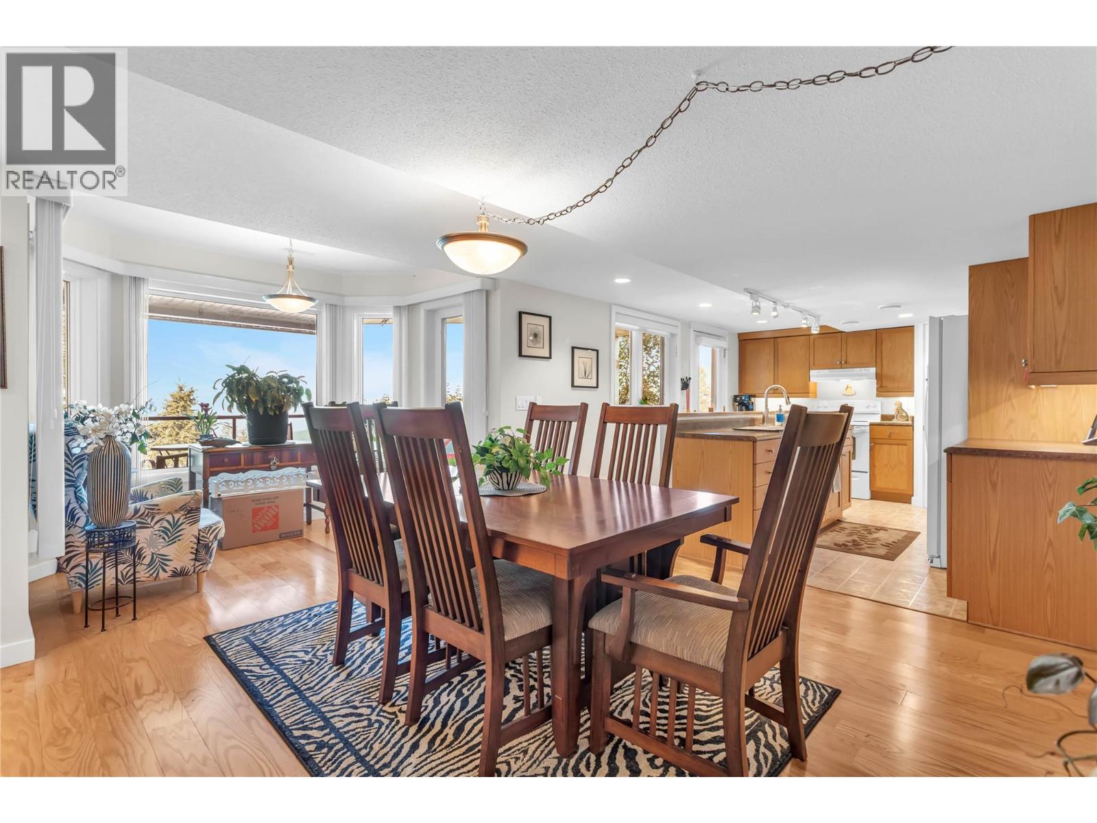 17952 Hereford Road, Kelowna
