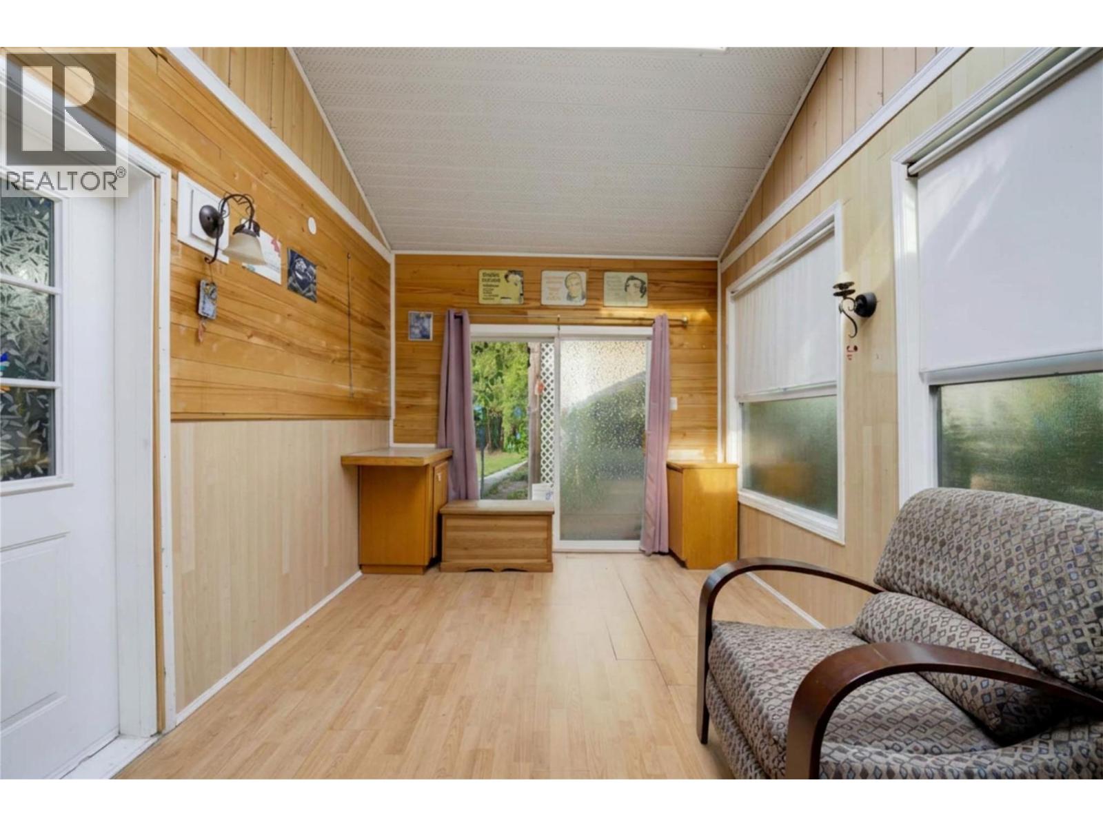 502 Maple Street, Sicamous