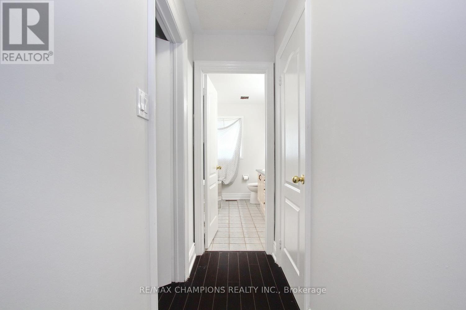 28 EGYPT DRIVE - 22