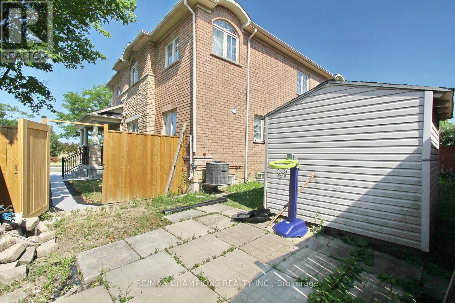 28 EGYPT DRIVE - 50