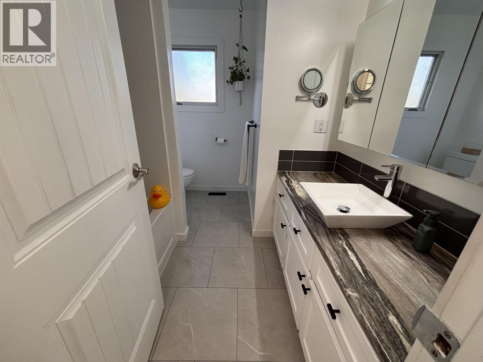 8611 90 STREET, Fort St. John