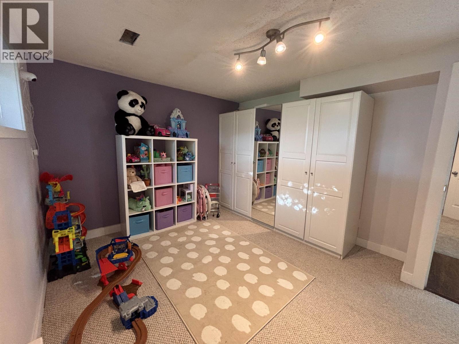 8611 90 STREET, Fort St. John