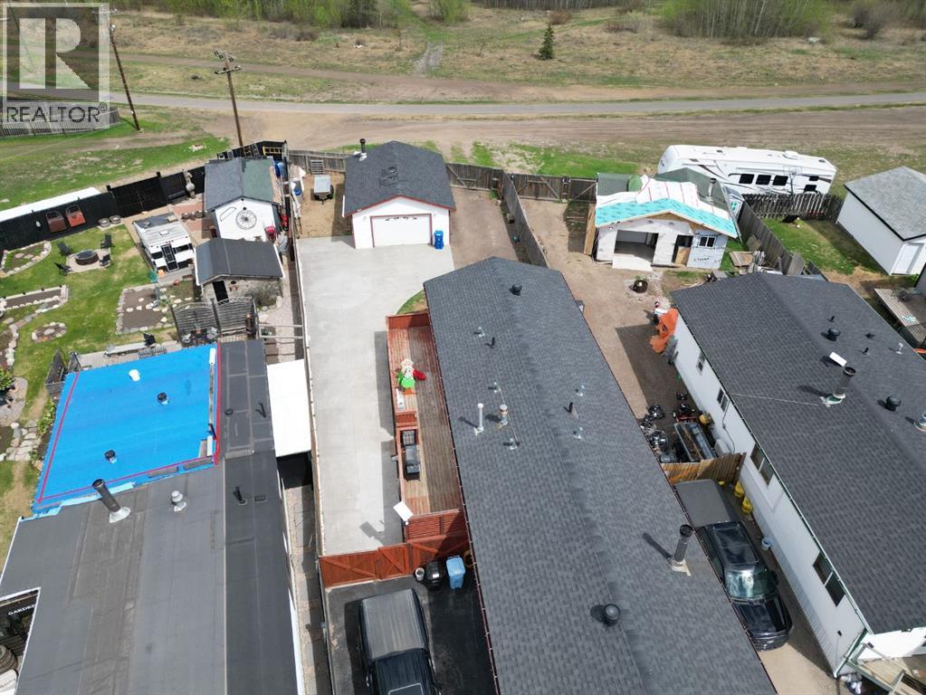212 Gregoire Crescent - 44