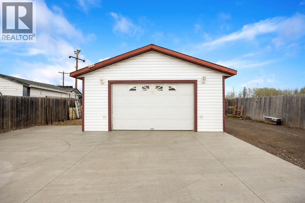 212 Gregoire Crescent - 30