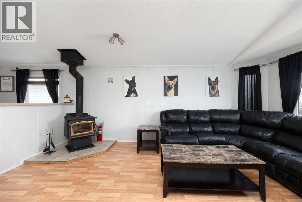 212 Gregoire Crescent - 4