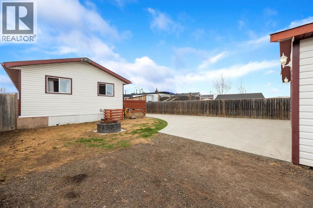 212 Gregoire Crescent - Image 34