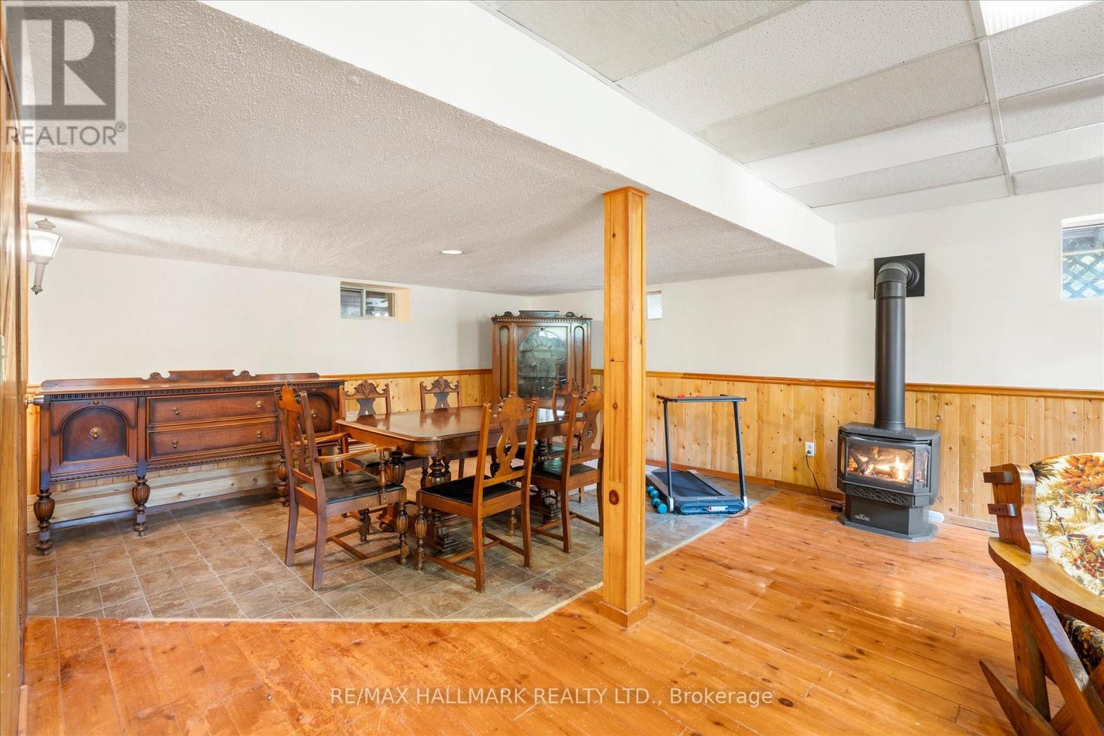 25 LITTLE SILVER LAKE WAY - 25