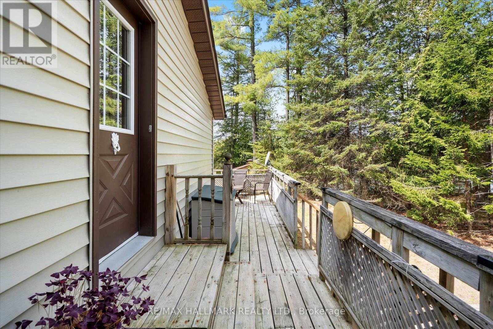 25 LITTLE SILVER LAKE WAY - 4