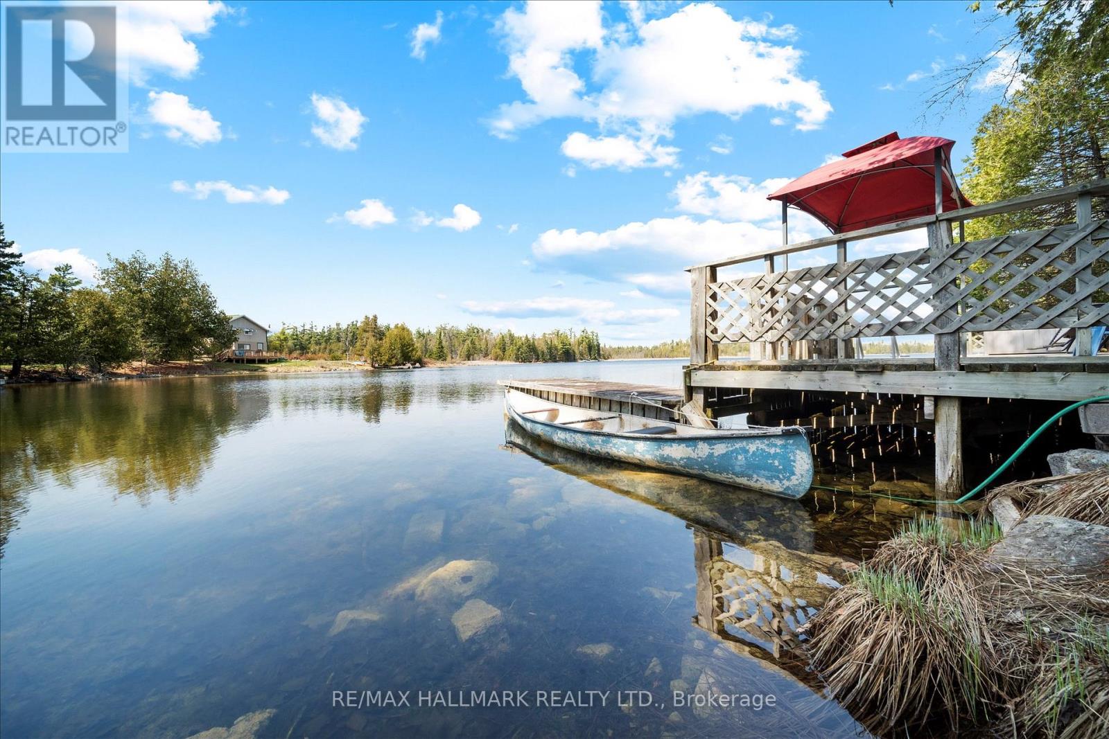 25 LITTLE SILVER LAKE WAY - 44