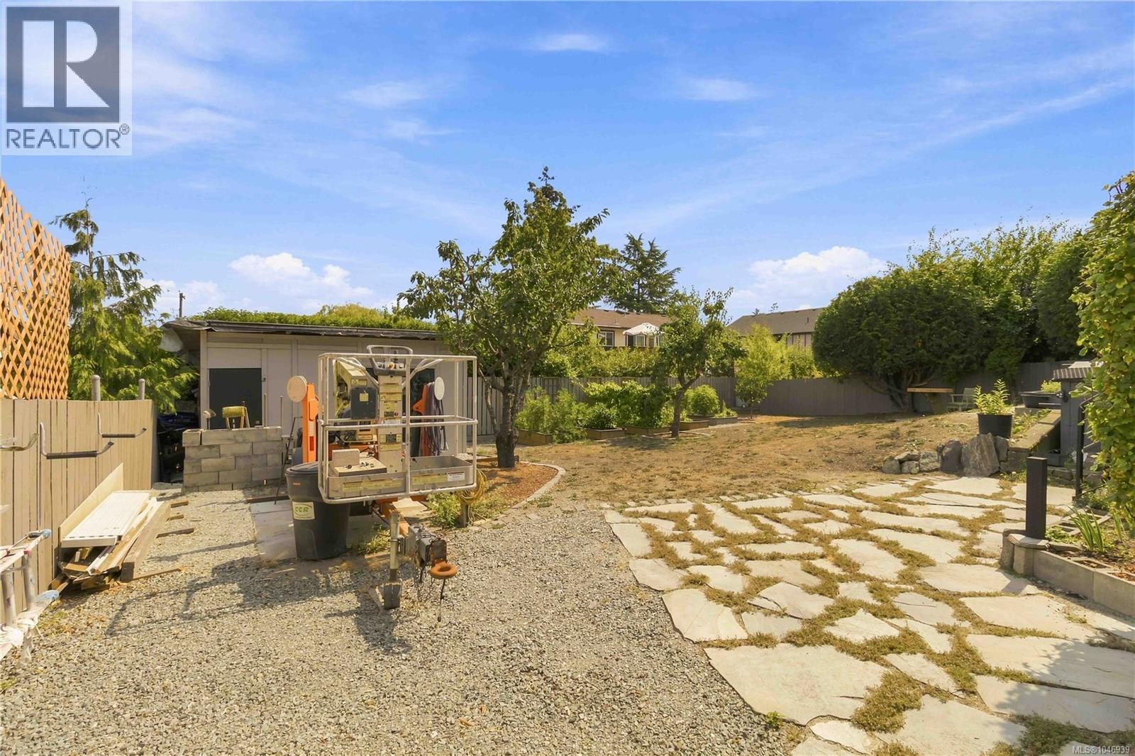 7081 East Saanich Rd, Central Saanich